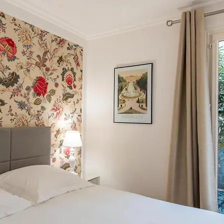 Geranimus Charost Appartamento Versailles