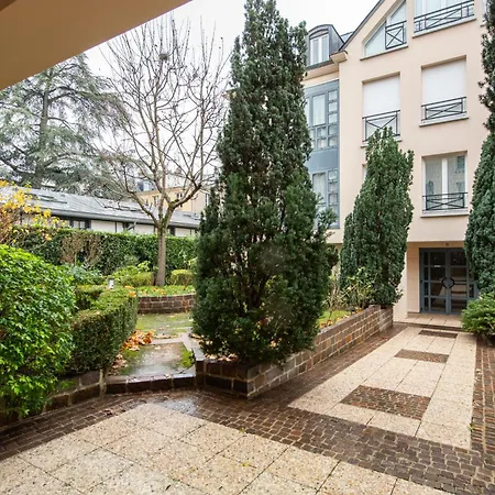 Geranimus Charost Versailles