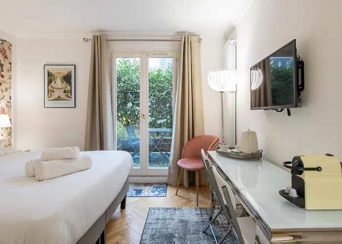 Geranimus Charost Appartement Versailles